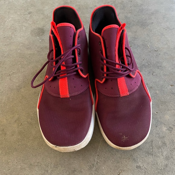 Nike air jordan eclipse tennis shoes men8 women 10